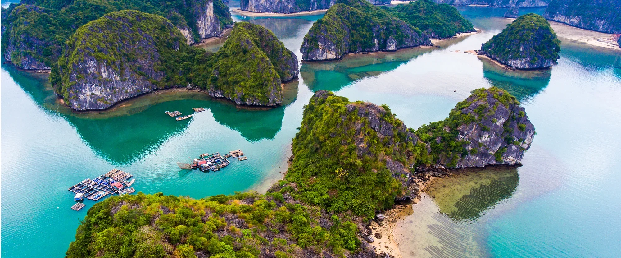 Lan Ha Bay, Vietnam